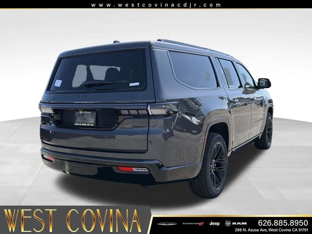 New 2026 Baltic-Gray Metallic Clear-Coat Exterior Paint Jeep Limited Reserve image 8