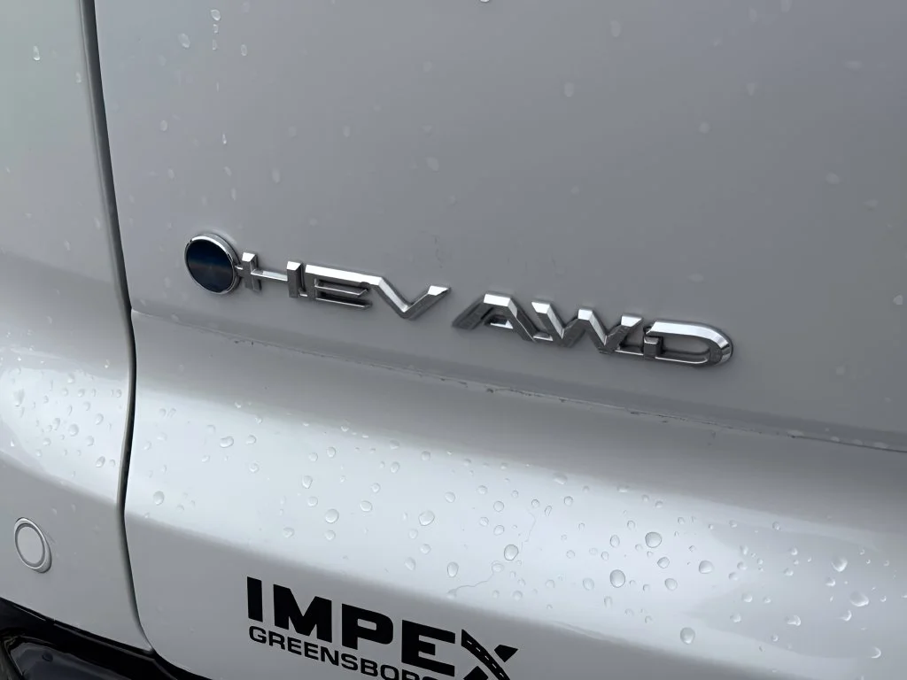 Used 2025 White Toyota Limited image 33