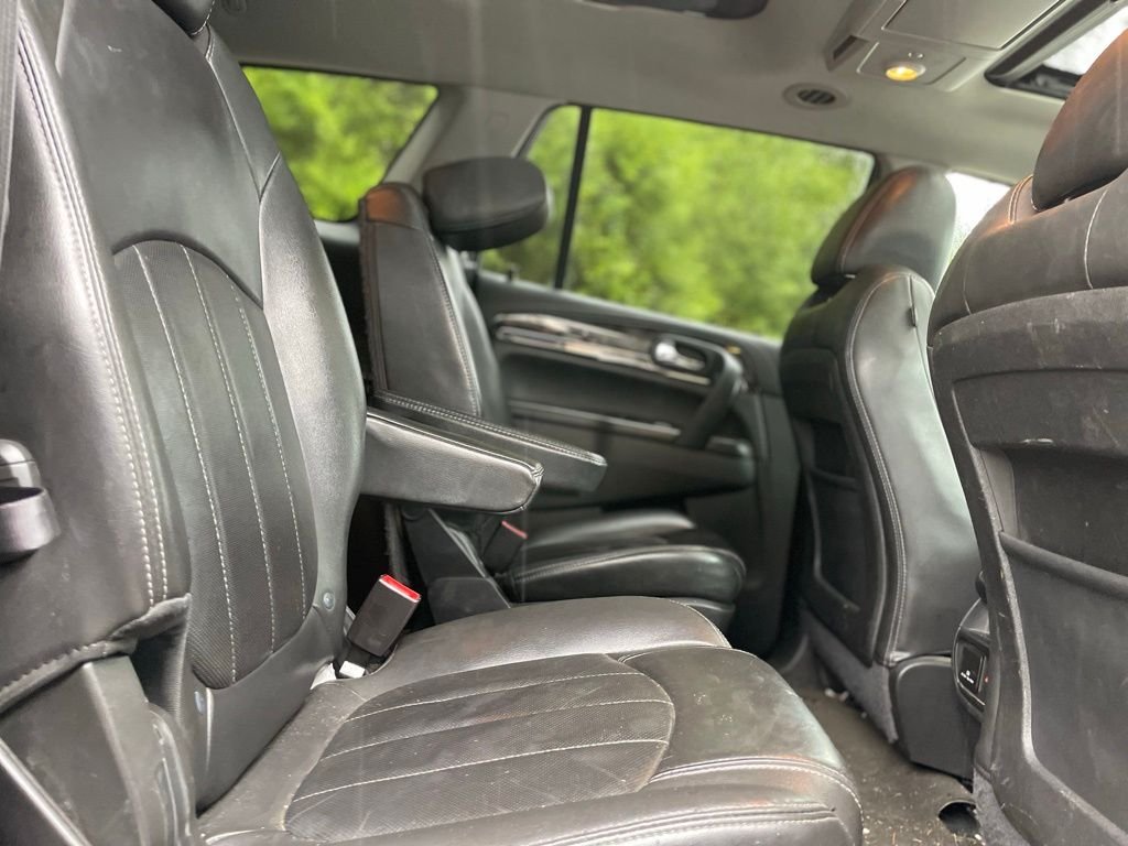 Used 2017 White Frost Tricoat Buick Premium Group image 21