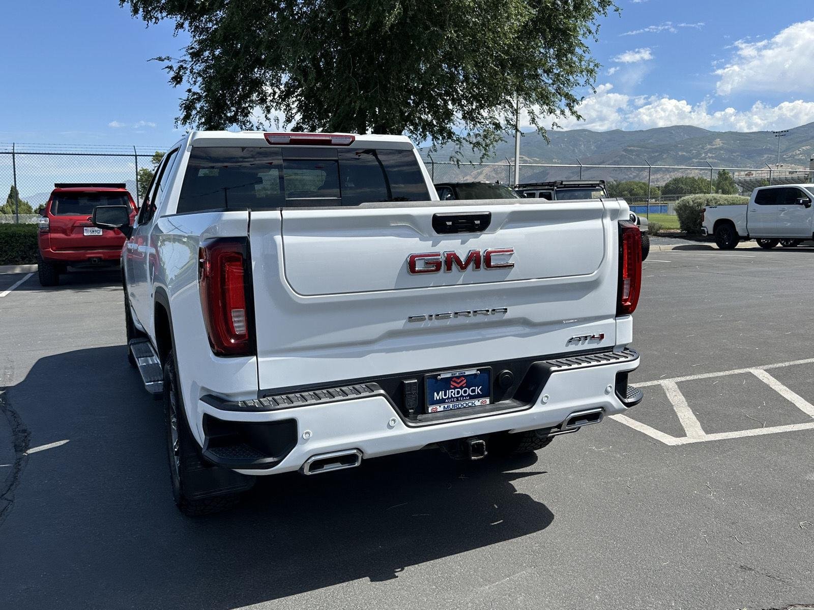 2024 GMC Sierra 1500 AT4 - Photo 11