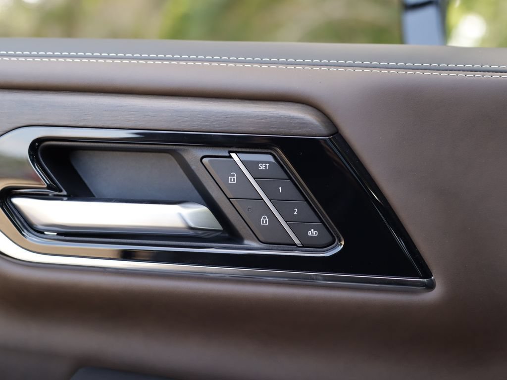 New 2026 Onyx Black GMC Denali Ultimate image 30