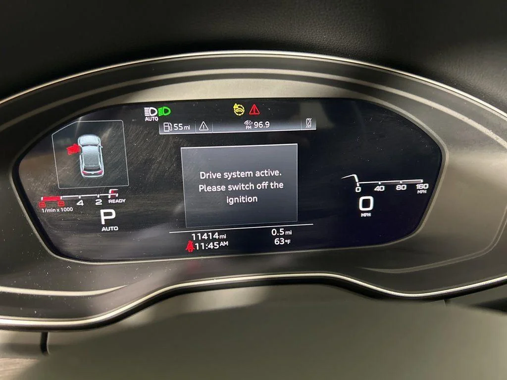 Used 2025 Manhattan Gray Metallic Audi 40 Premium image 18
