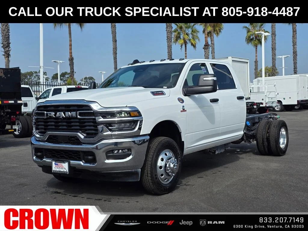 2026 RAM 3500 Tradesman Crew Cab's photo