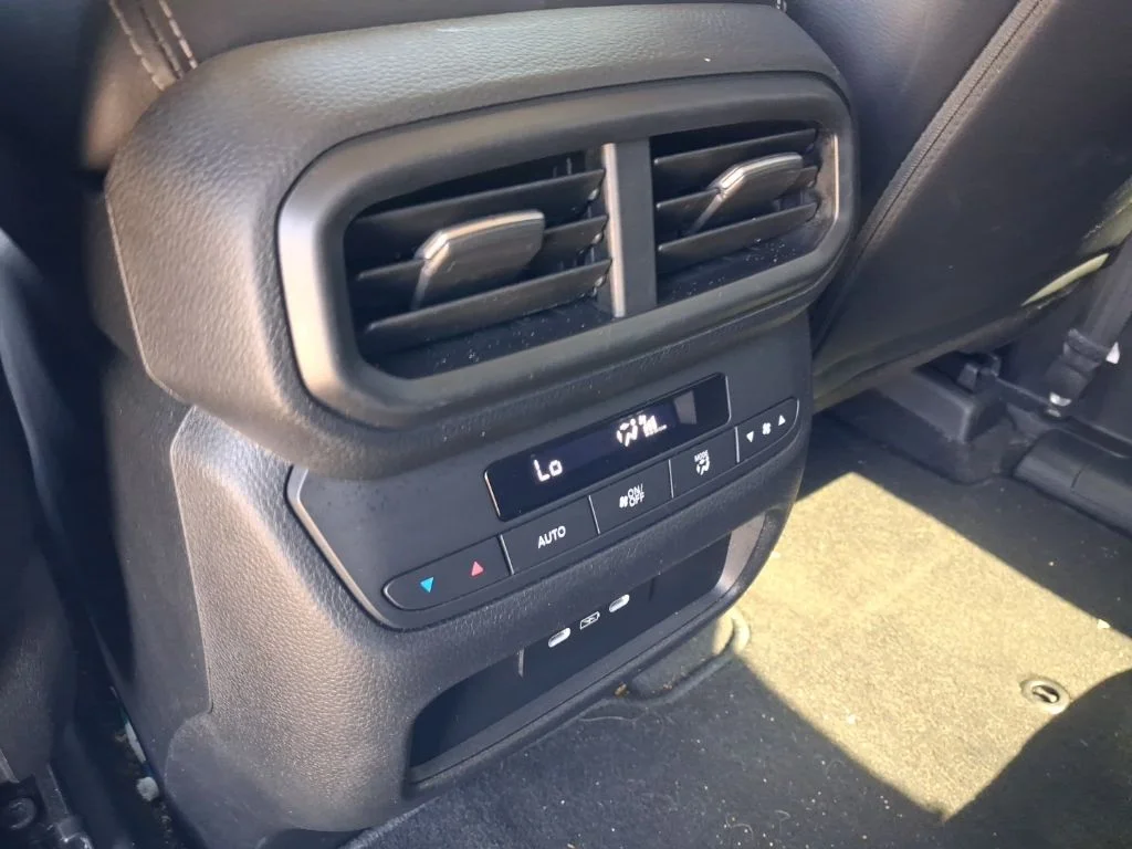 Used 2025  Honda EX-L image 21
