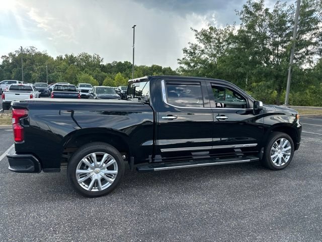 Used 2023 BLACK Chevrolet High Country image 4
