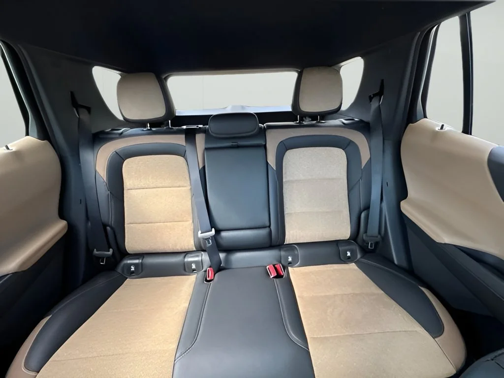 New 2027 Polar White Tricoat Chevrolet ACTIV image 16