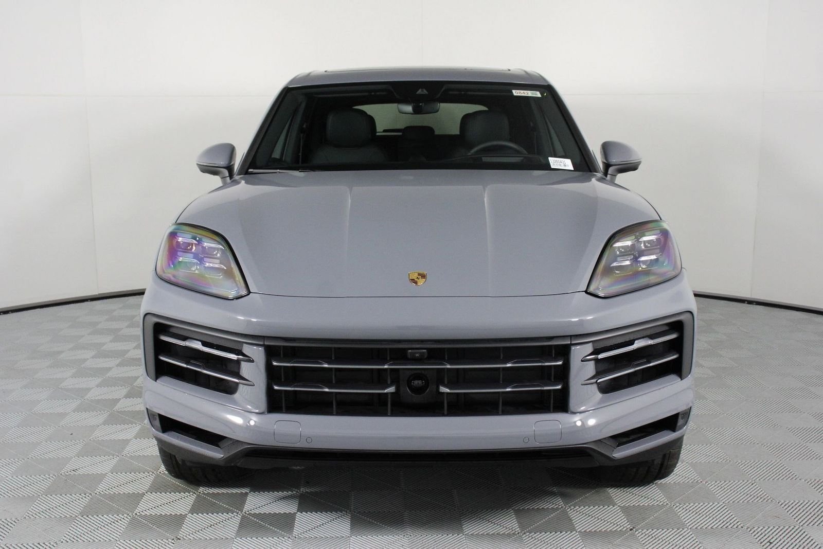 2026 Porsche Cayenne S - Photo 10