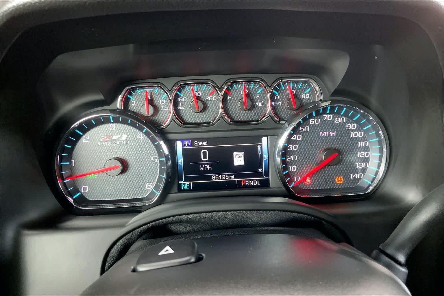 Used 2019 Summit White Chevrolet LT image 26