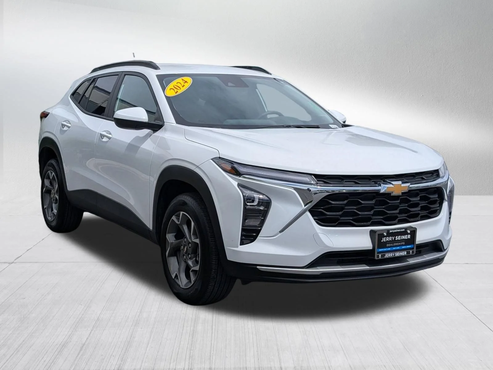 2024 Chevrolet Trax LT - Photo 6