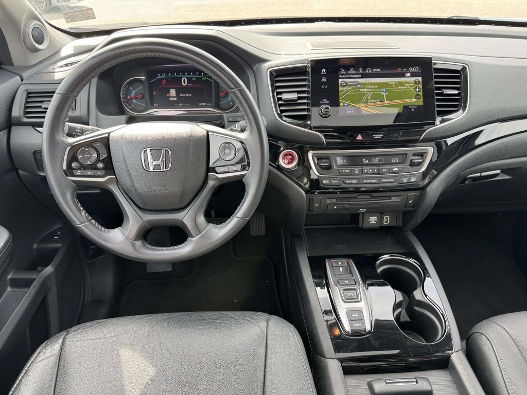 Used 2022 Black Honda Touring image 17