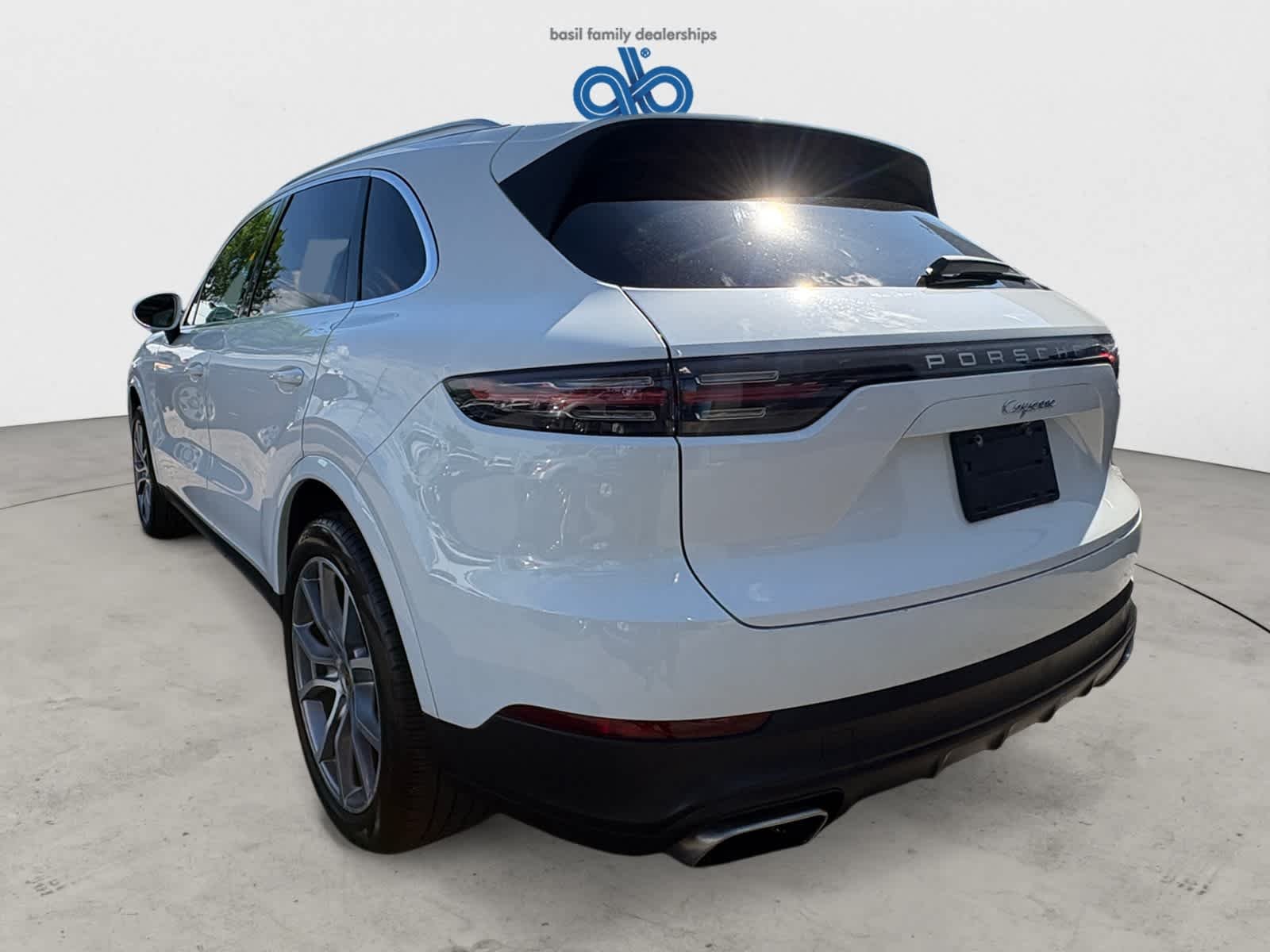Used 2019 White Porsche  image 4