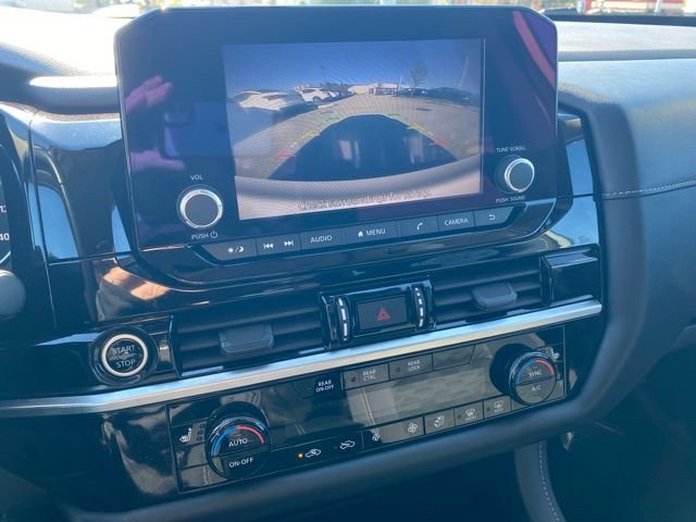 Used 2023 Gray Nissan SV image 20