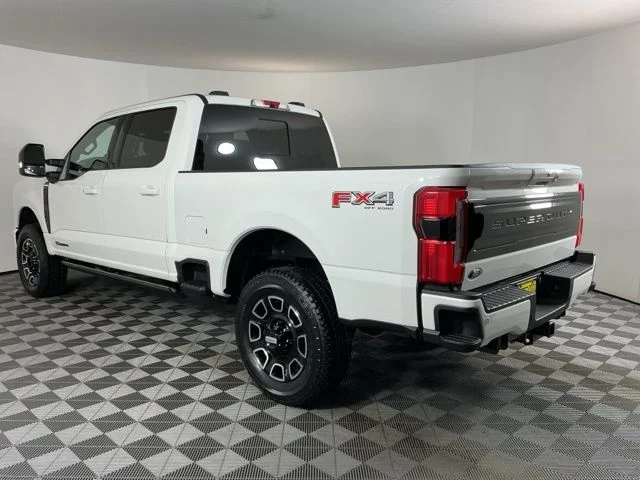 New 2026 Star White Metallic Tri-Coat Ford Platinum image 6
