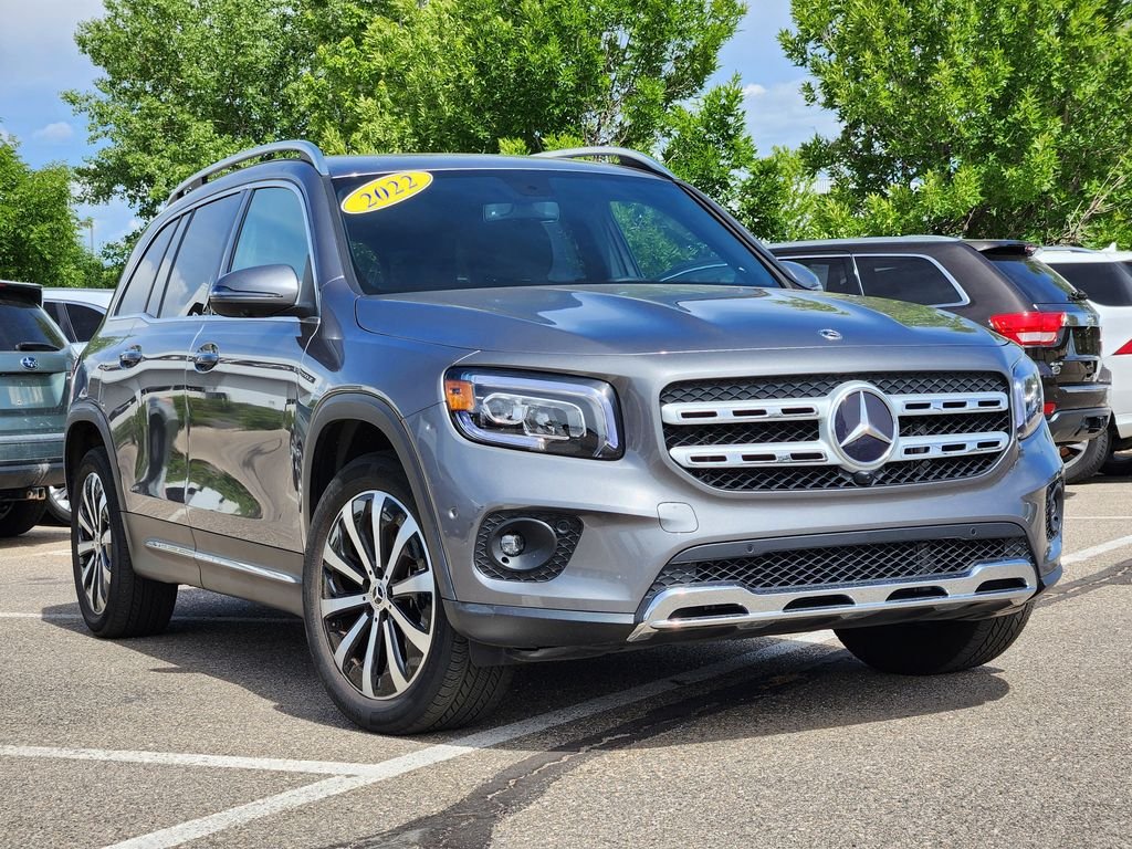 2022 Mercedes-Benz GLB GLB 250 4MATIC's photo