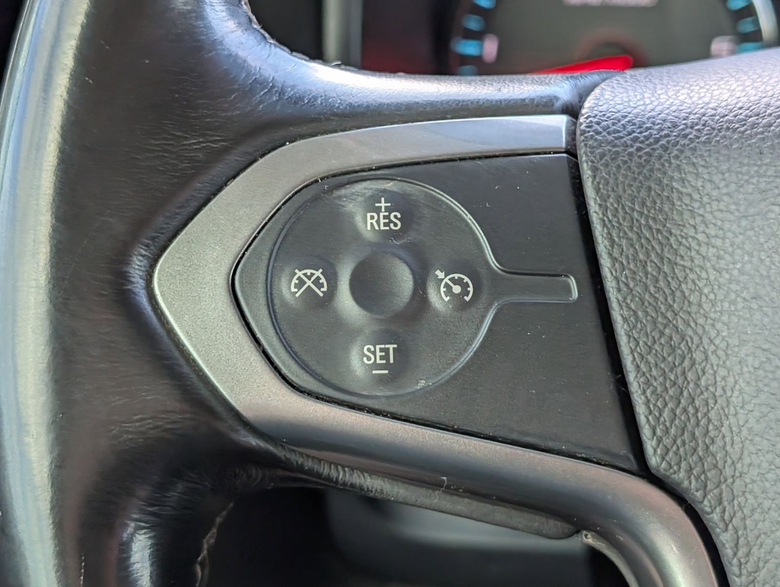 Used 2017 Summit White Chevrolet LT image 23