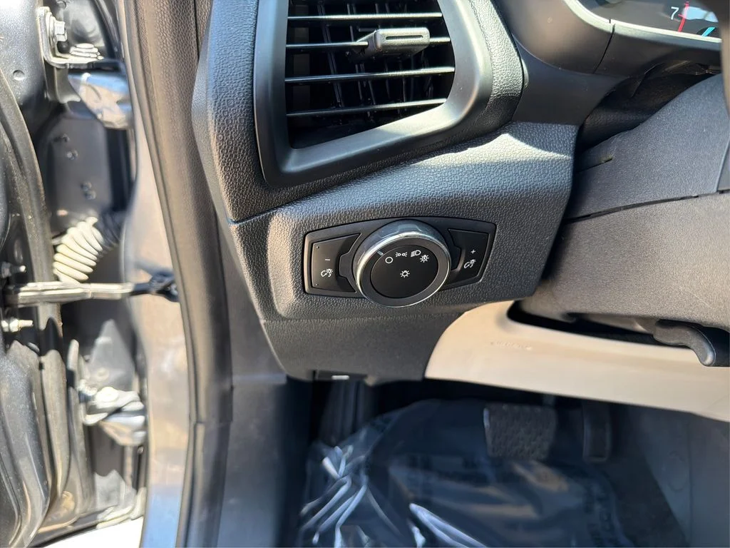 Used 2019 Smoke Metallic Ford S image 18
