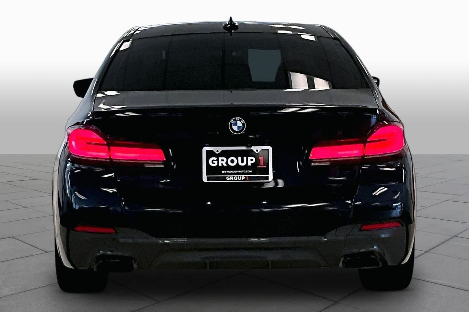 Used 2021 Carbon Black Metallic BMW 530i image 4