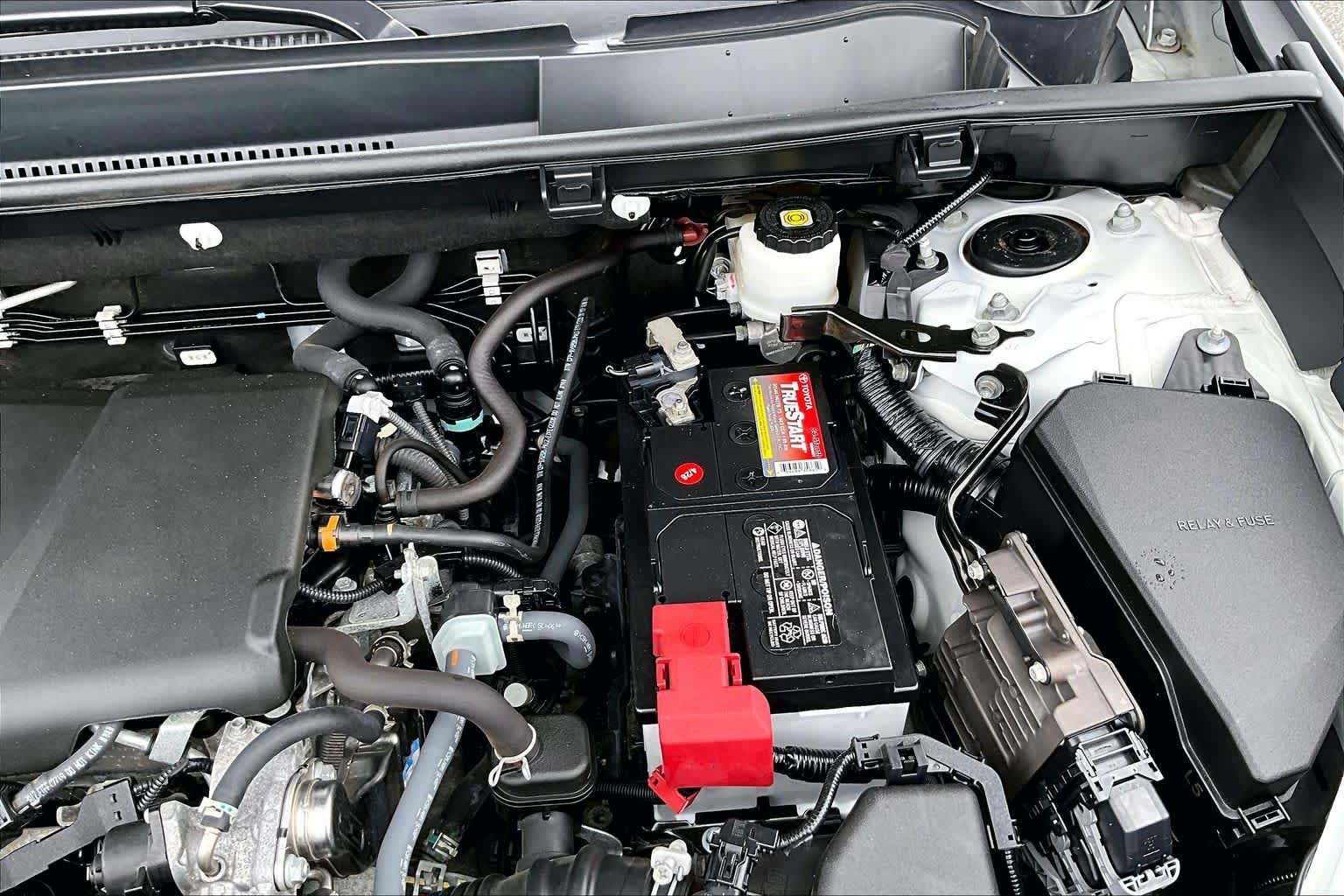 Used 2023 Ice Cap Toyota LE image 32