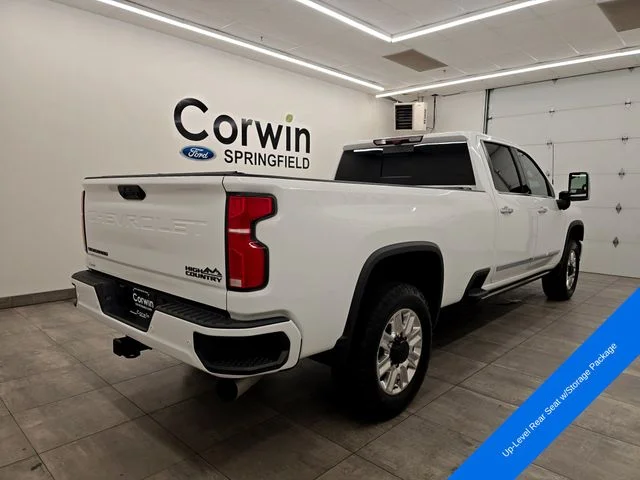 Used 2025 Summit White Chevrolet High Country image 6
