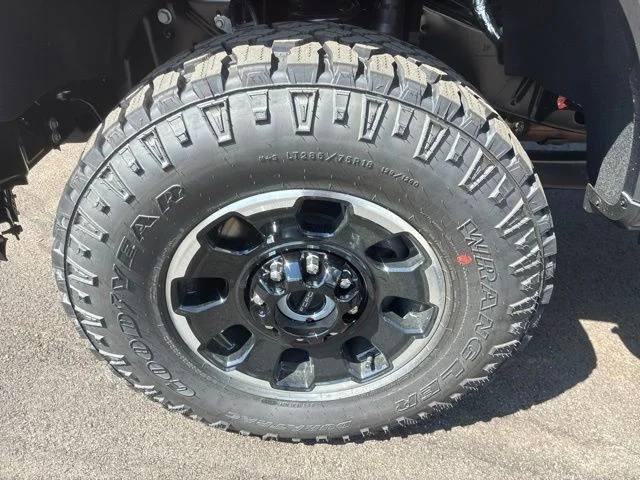 New 2026 Carbonized Gray Metallic Ford F-250® Lariat® image 17