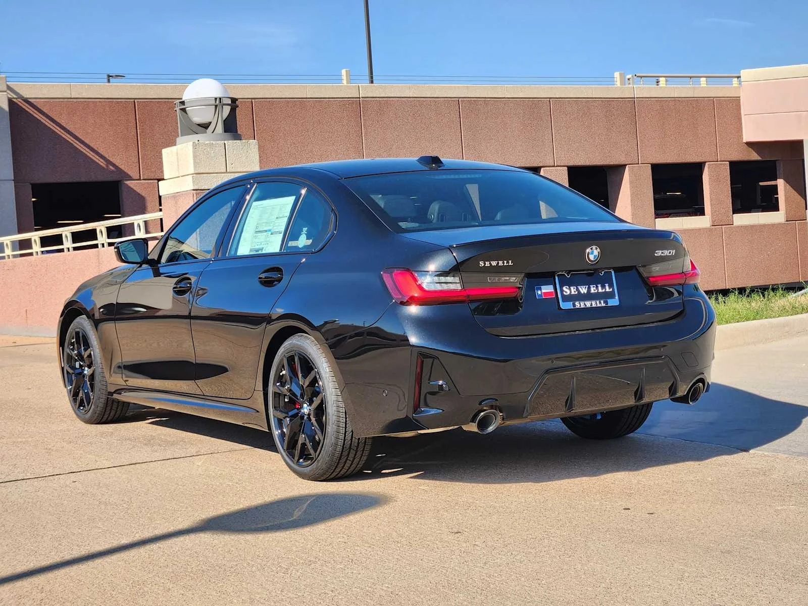 New 2026 Black Sapphire Metallic BMW 330i NA image 3
