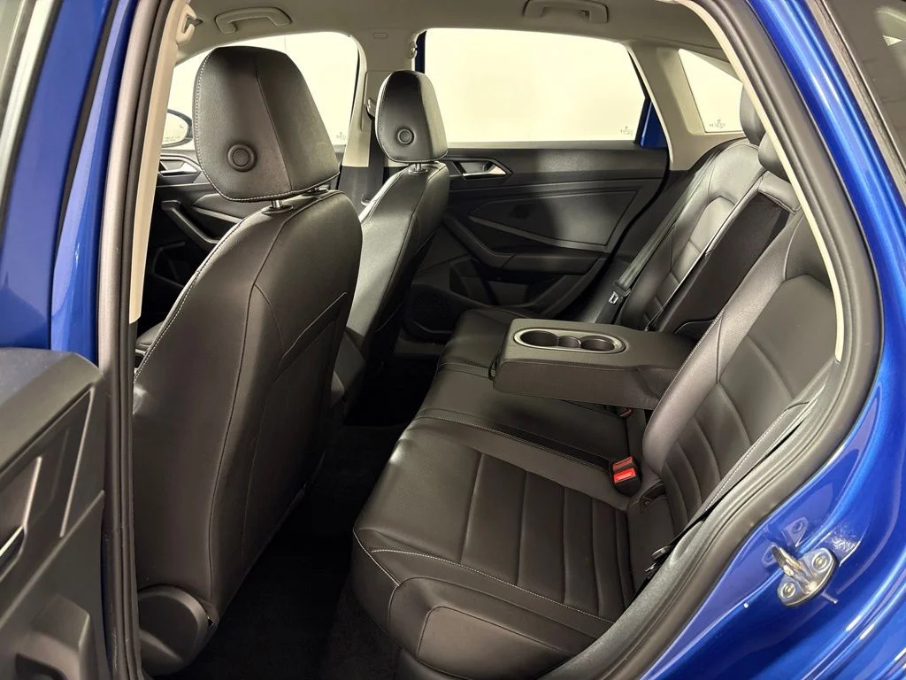 Used 2024 Blue Volkswagen 1.5T SE image 26