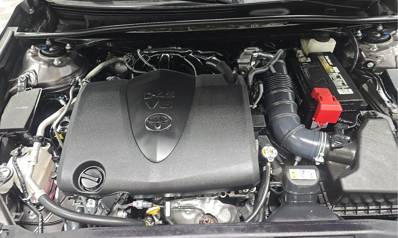 Used 2024 Predawn Gray Mica Toyota XSE V6 image 15