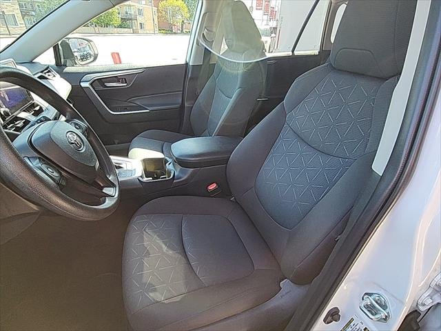 Certified Used 2025 ICE CAP Toyota  image 19