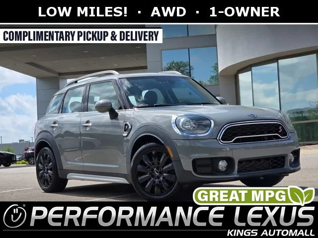 2019 MINI Countryman Cooper S ALL4 Signature's photo