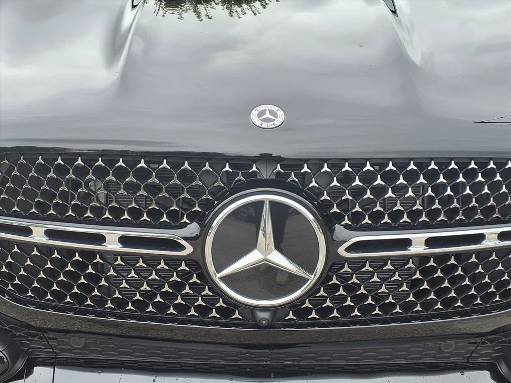New 2026 Obsidian Black Metallic Mercedes-Benz GLE 350 image 17
