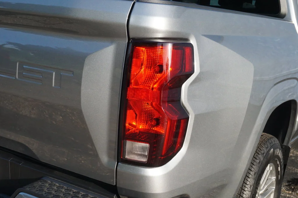 New 2026 Sterling Gray Metallic Chevrolet LT image 29