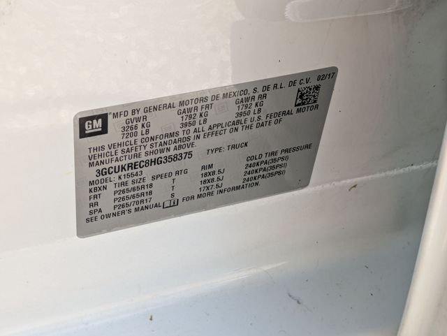 Used 2017 White Chevrolet LT image 22