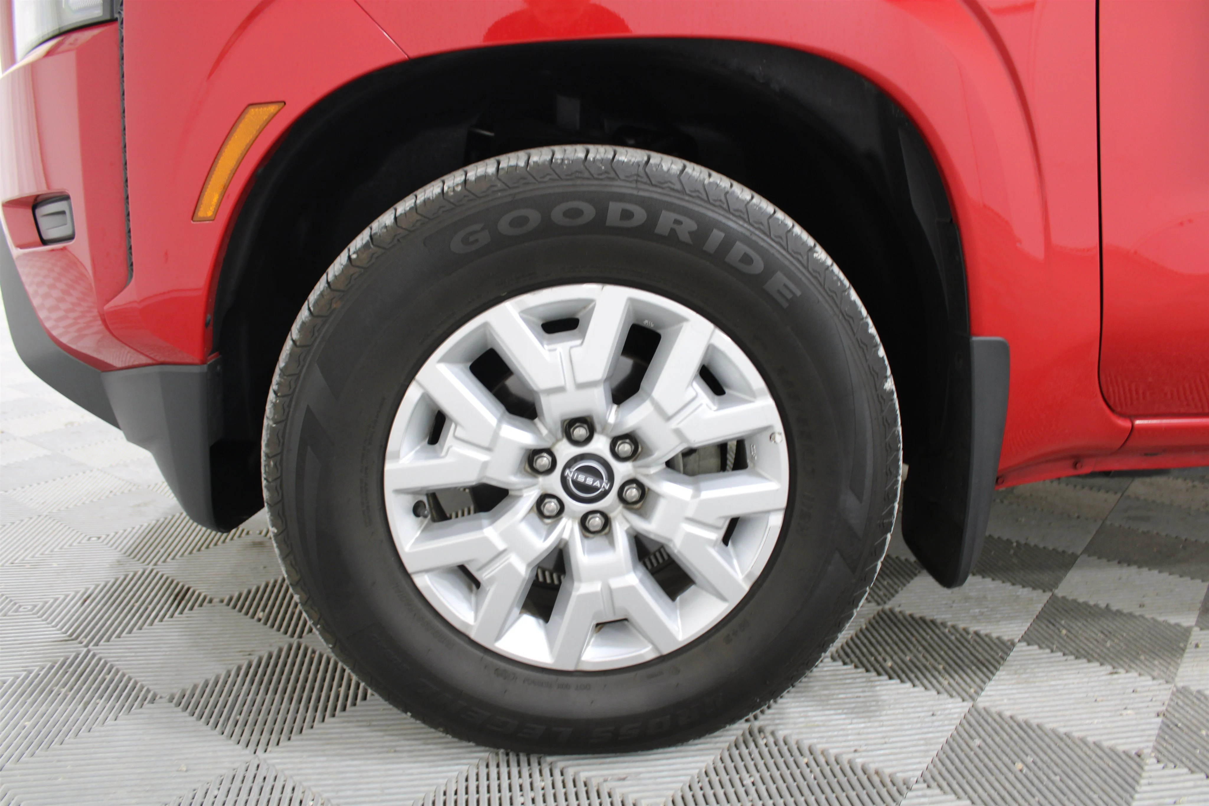 2022 Nissan Frontier SV - Photo 33