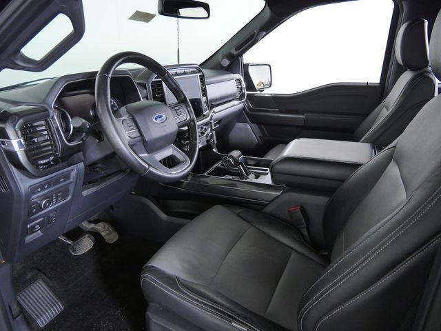 Used 2021 Black Ford XLT image 19