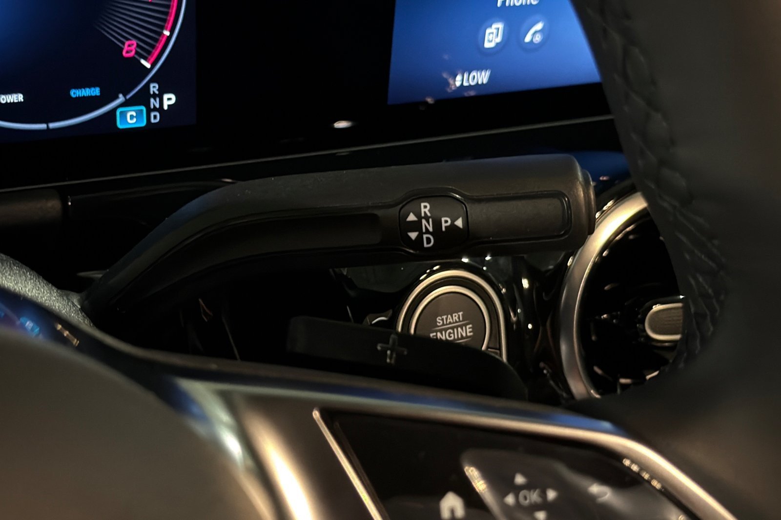 New 2026 Polar White Mercedes-Benz GLA 250 SUV image 19