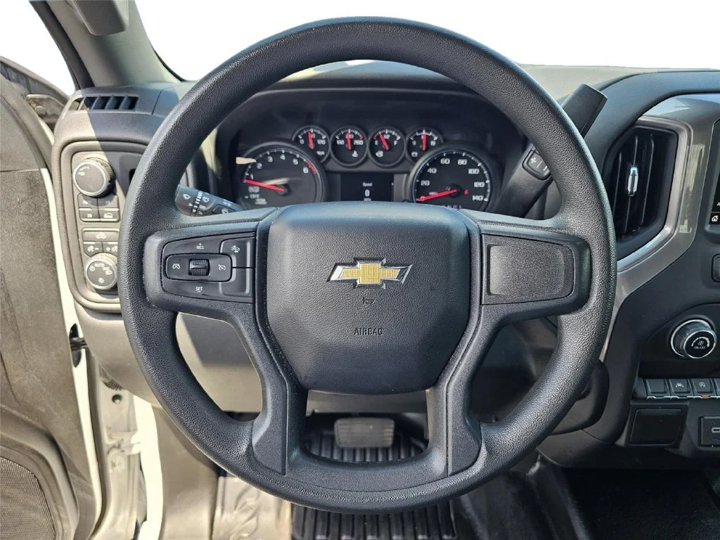 Used 2024 Summit White Chevrolet WT image 18