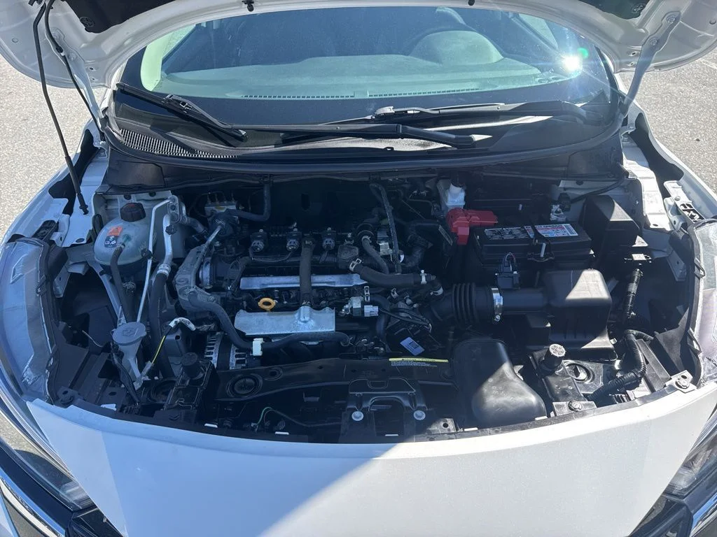Used 2025 White Nissan 1.6 SV image 29