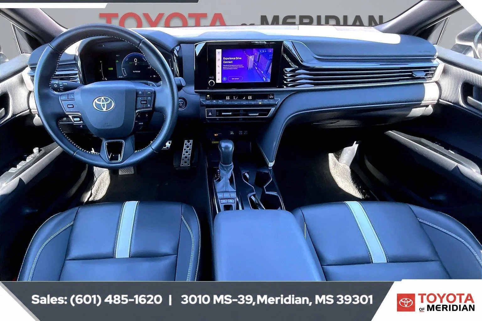Used 2025 Ice Cap Toyota SE (Natl) image 13