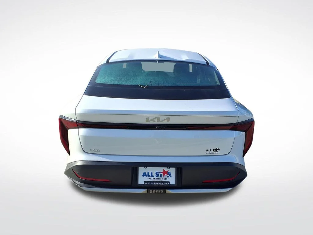 Used 2025 White Kia LXS image 7