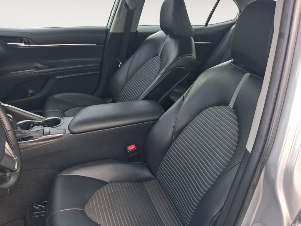 Used 2023 Silver Toyota SE image 9