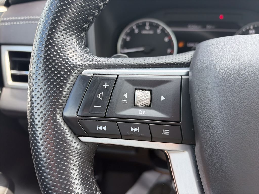 Used 2022  Mitsubishi Black Edition image 21