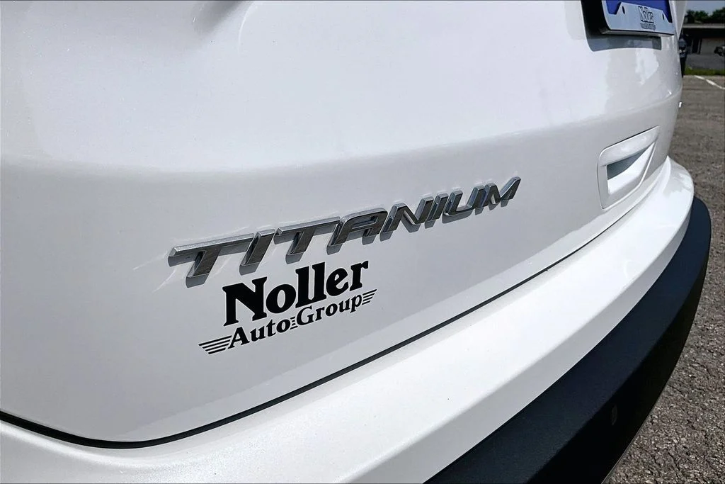 Certified Used 2024 White Metallic Ford Titanium image 8