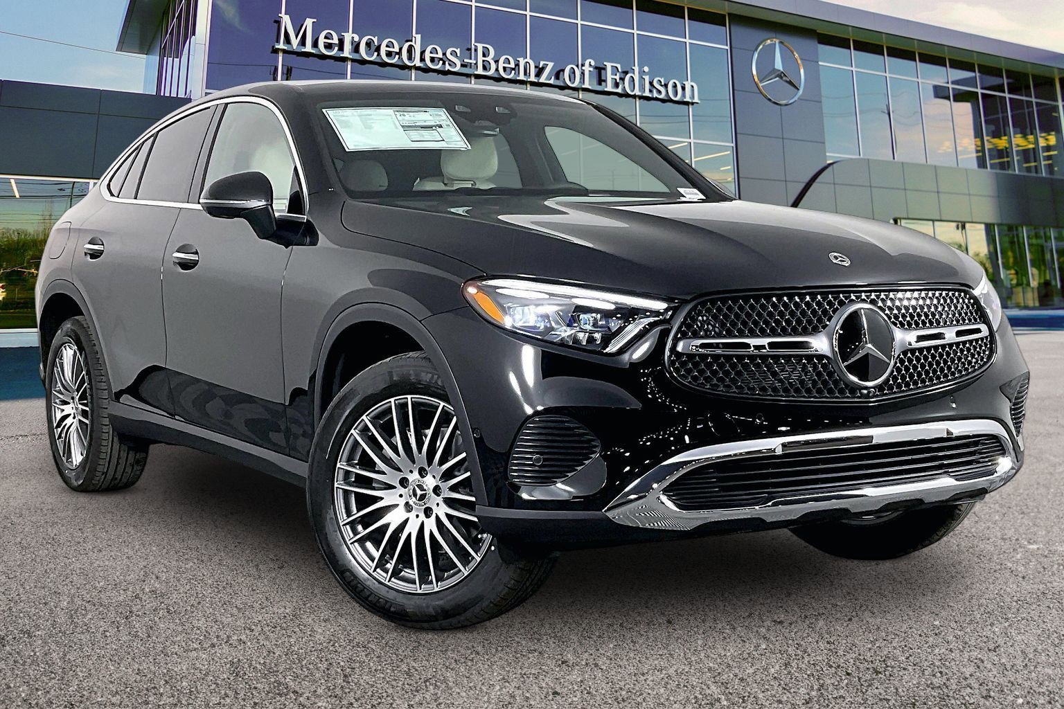 New 2026 Black Mercedes-Benz GLC 300 image 14