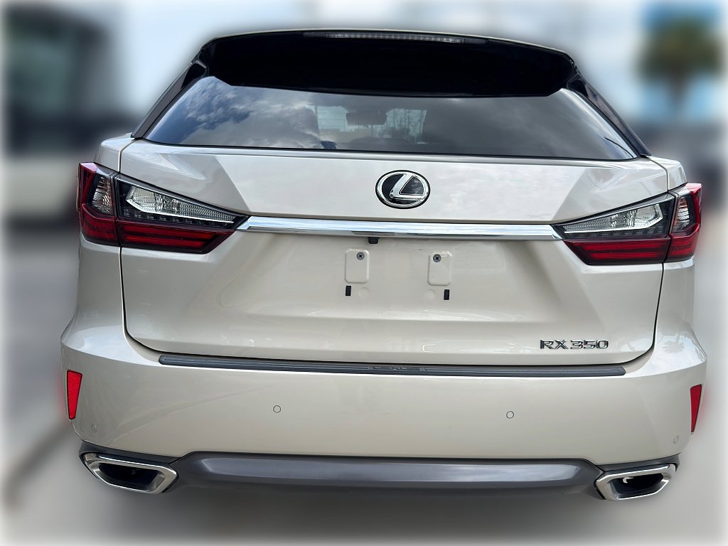 Used 2019 Satin Cashmere Metallic Lexus Base image 6