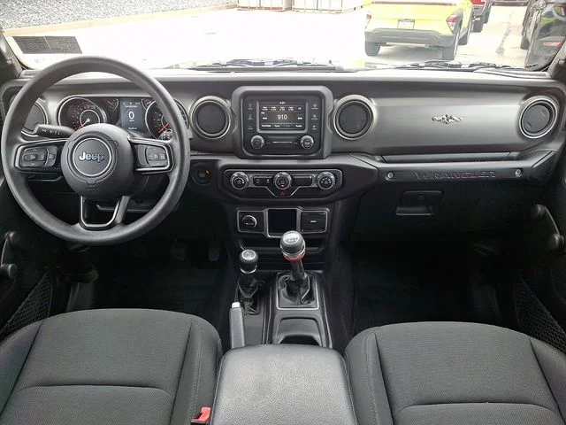 Used 2018 Gray Jeep Unlimited Sport image 15