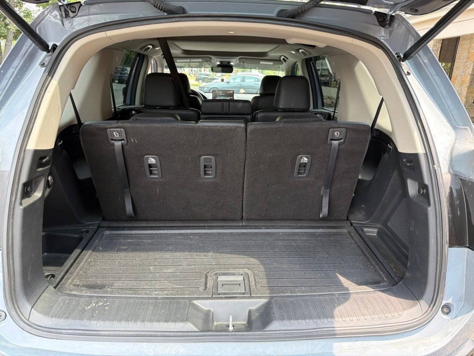 Certified Used 2024 Sonic Gray Pearl Honda Touring image 12