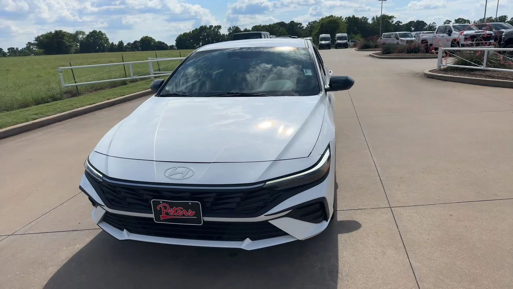 Used 2025 Serenity White Hyundai SEL Sport image 4