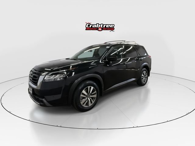 Used 2024 Black Nissan SL image 3