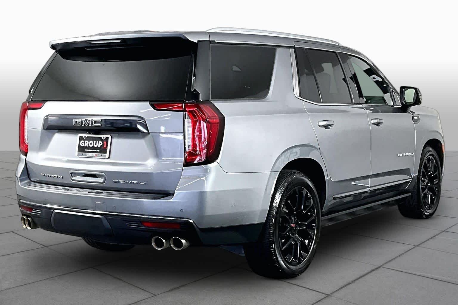 Used 2023 Sterling Metallic GMC Denali Ultimate image 11