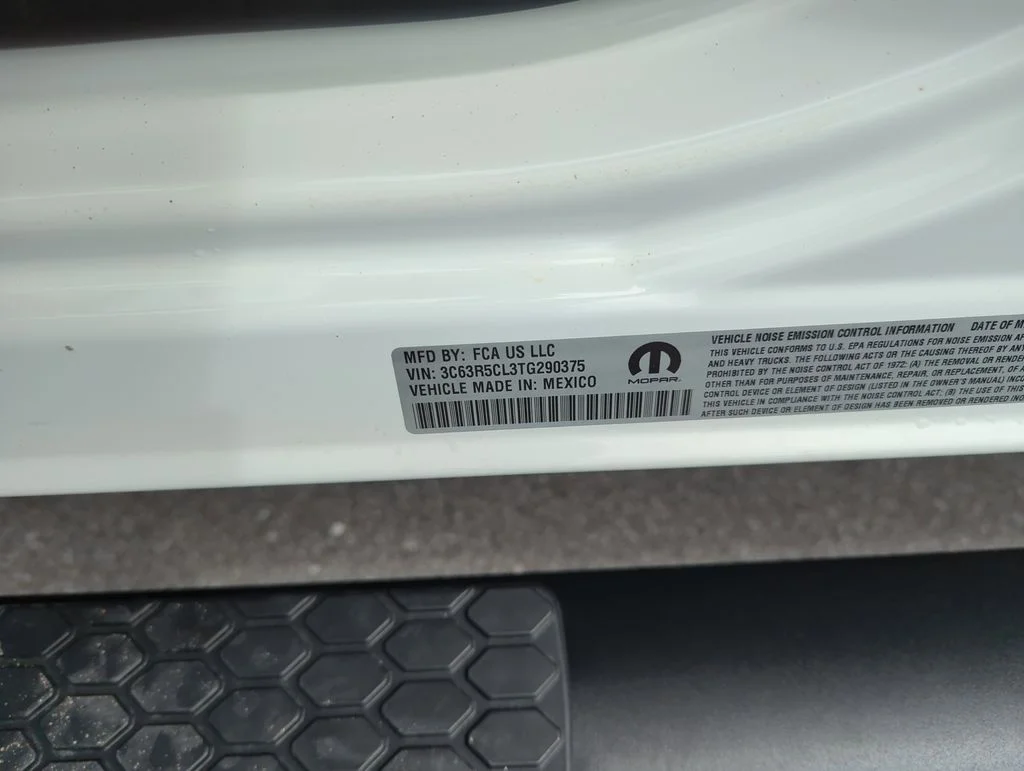 New 2026 Bright White Clearcoat RAM Tradesman image 39